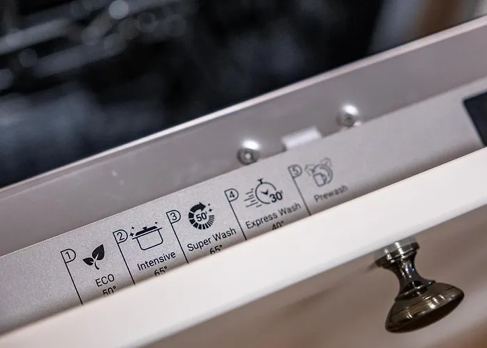 Angel 2bdrm Modern Varna