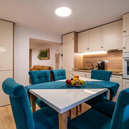 Angel 2bdrm Modern Apartament *