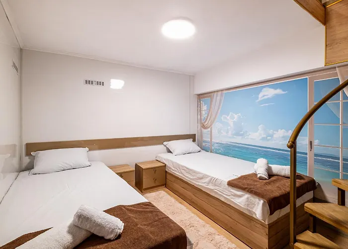 Angel 2bdrm Modern Apartment Varna